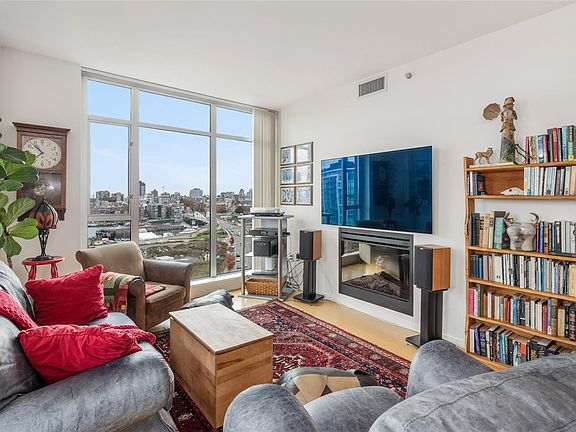 4th image of 100 Saghalie Rd #613