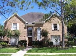 3735 Stockbridge Dr, Sugar Land, TX 77479