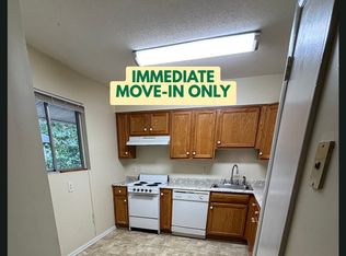 D8 Shepherd Ln, Chapel Hill, NC 27514