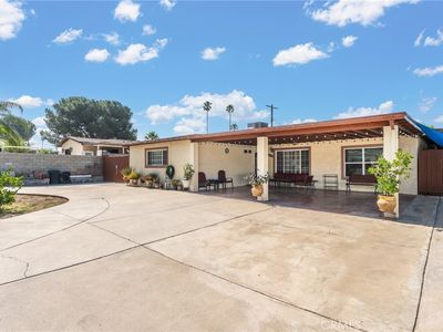 25479 Los Flores Dr, San Bernardino, CA, 92404