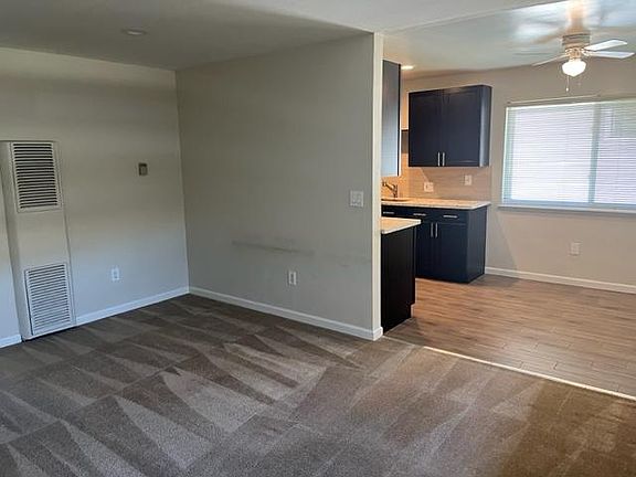 4th image of 176 Towne Ter APT 8
