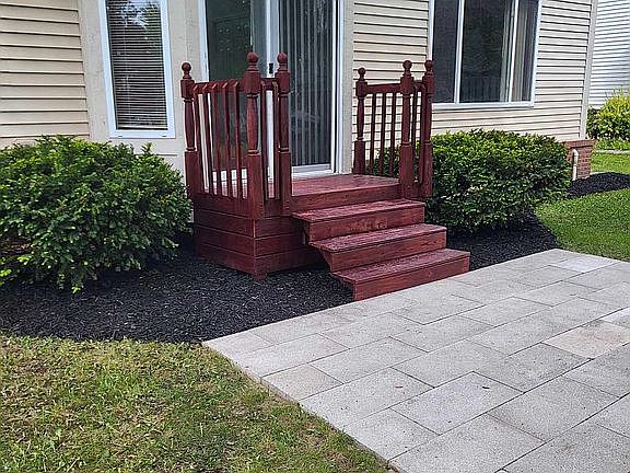 3rd image of 7718 Greene Farm Dr