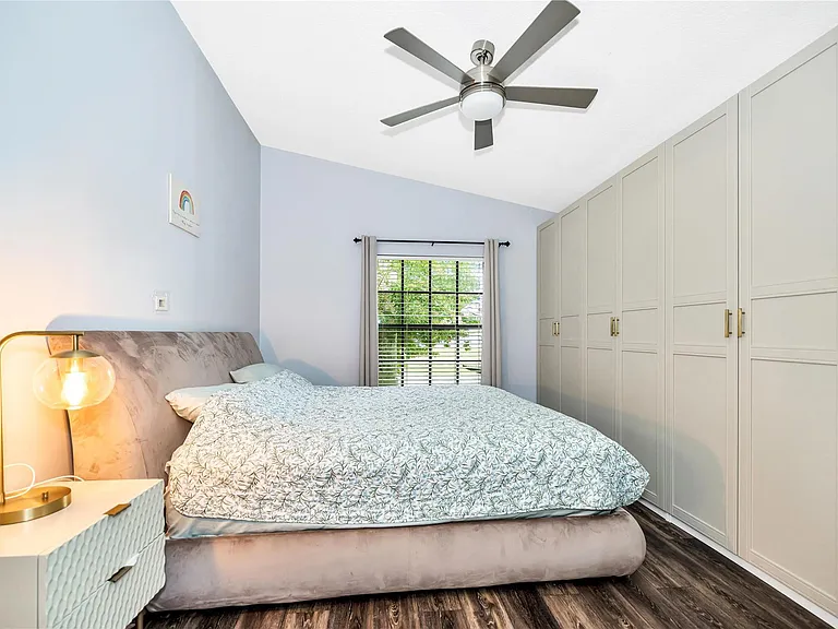 5568 American Cir — Photo 17