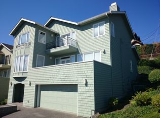 3401 33rd Ave SW, Seattle, WA 98126