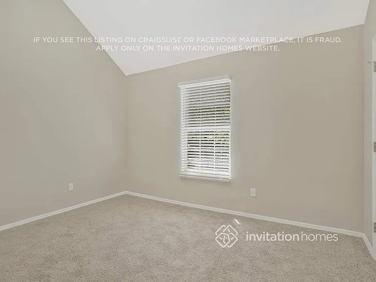 1141 Shady Creek Dr — Photo 17