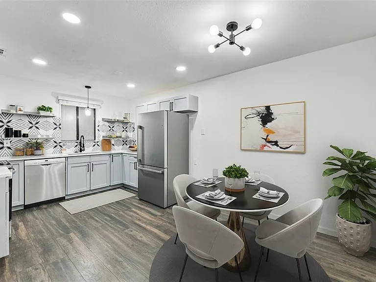 8600 Fathom Cir #24032403 — Photo 7