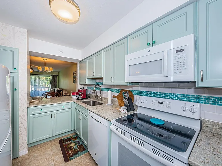 2117 Lakewood Club Dr S #K — Photo 17