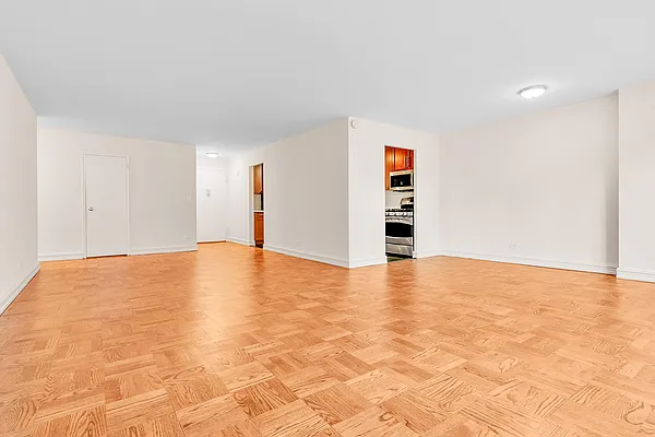 Rented by (Legacy) Elegran | media 8