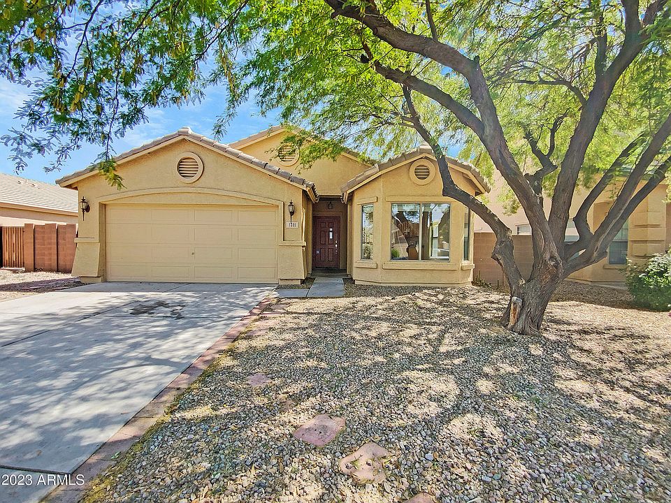 1st image of 1341 E LINDA Drive