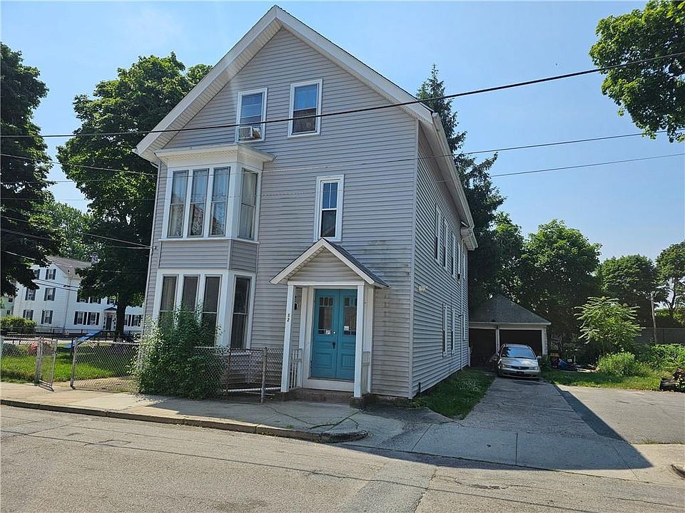 2nd image of 12 George St