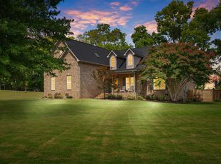1014 Proud Eagle Dr, Eagleville, TN 37060