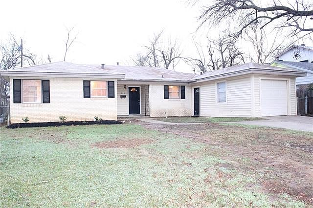 1st image of 929 Liberty Dr