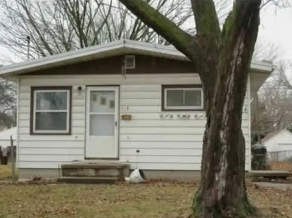 1931 Plymouth Ave, Waterloo, IA 50702