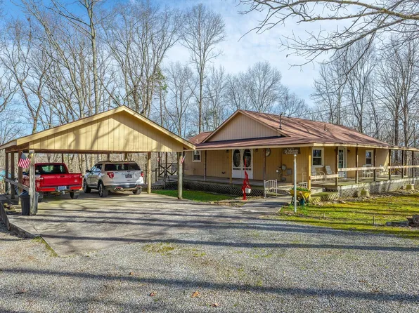 737 Miller Cove Rd, Signal Mountain, TN 37377