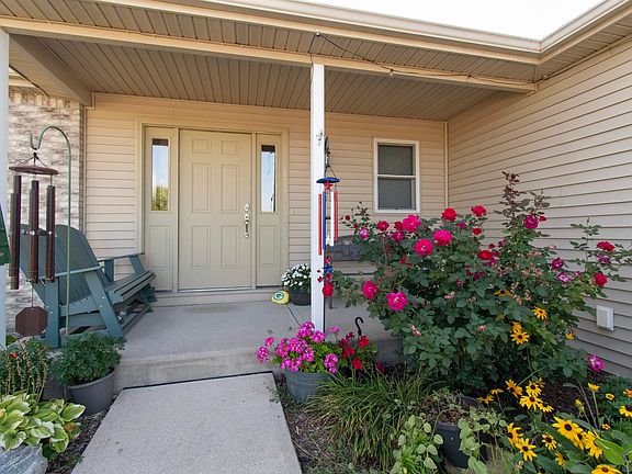 2nd image of 605 Freds Ct