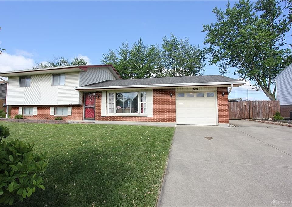 1st image of 709 Bennert Dr