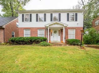 20 Greendale Dr, Saint Louis, MO 63121