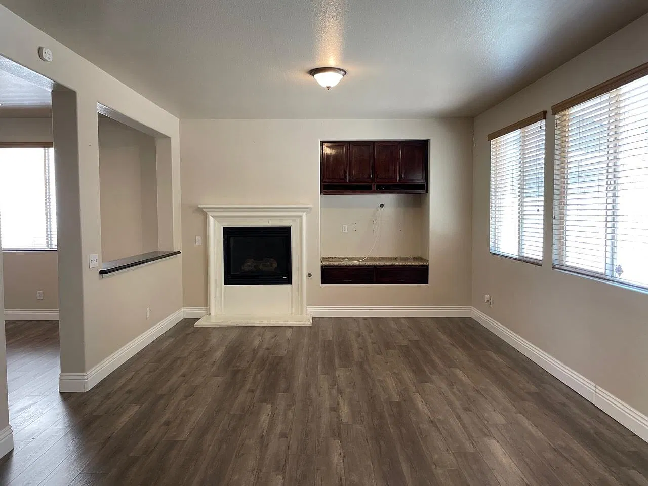 4 bed, 2150 sqft, $3,100 — Photo 4