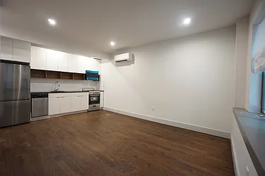 Rented by Rennit Inc.