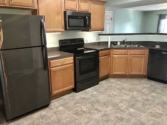 5th image of 113 Wolverine Ct
