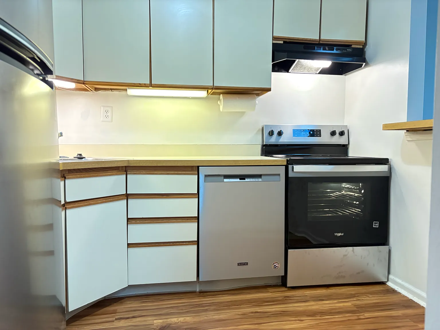 2 bed, 1104 sqft, $1,995 — Photo 4