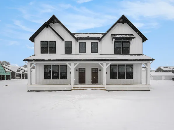 4735 Albatross Aly, Holland, MI 49424