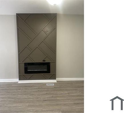 1st image of 7938 S Loomis Blvd