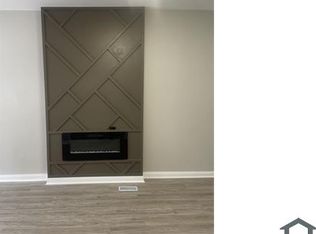 7938 S Loomis Blvd, Chicago, IL 60620