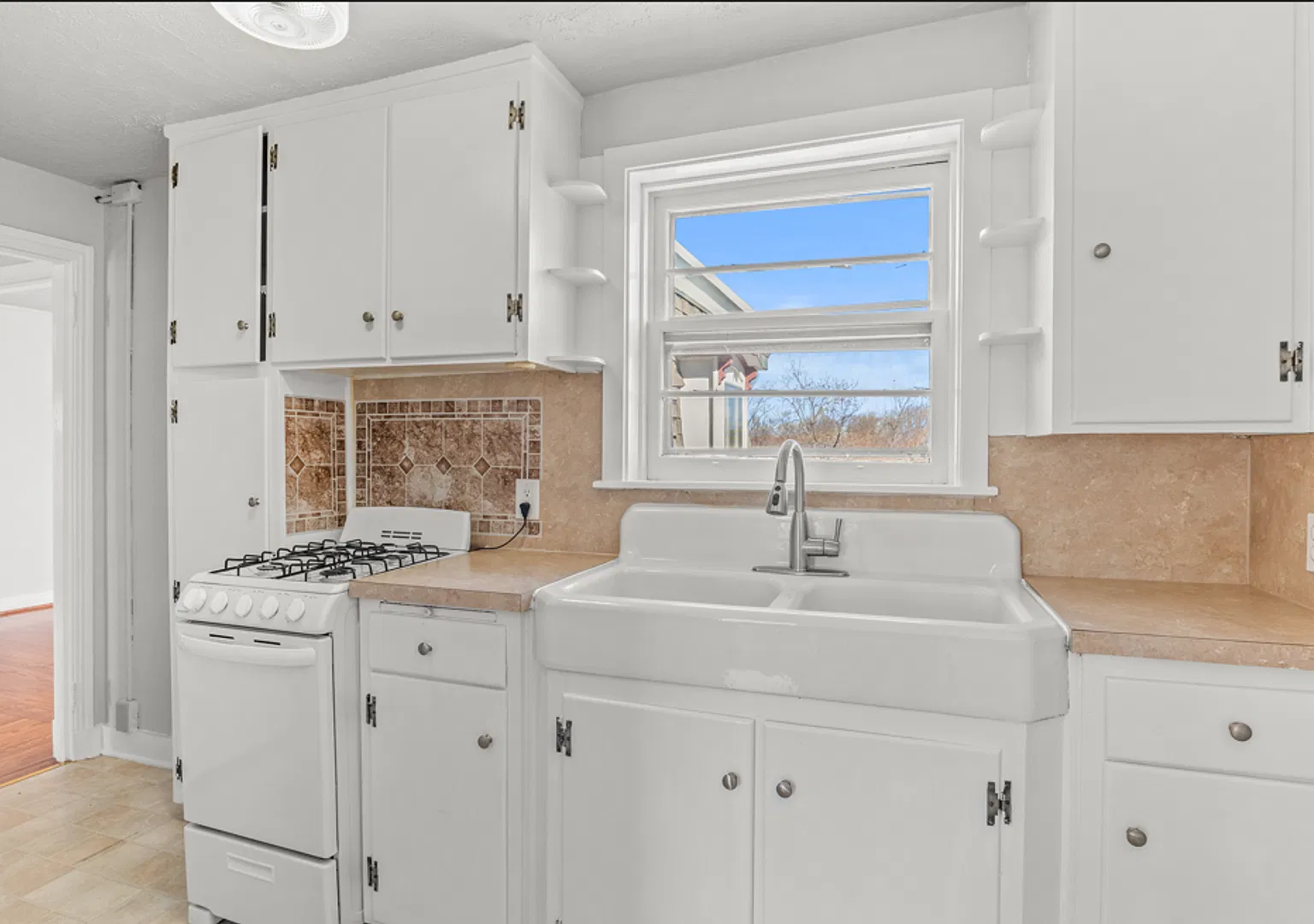 645 S Sumneytown Pike — Photo 4