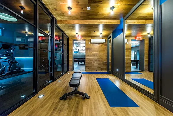 Rented by Nooklyn NYC LLC | media 133