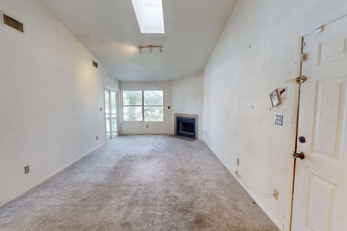 next background image