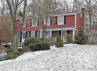 2429 Giant Oaks Dr, Pittsburgh, PA 15241