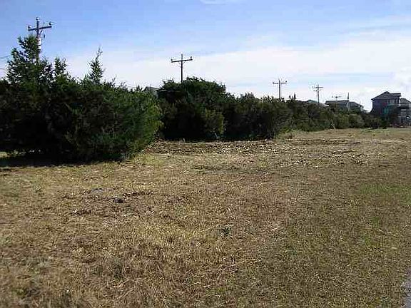 2nd image of 53207 Ships Timbers Rd