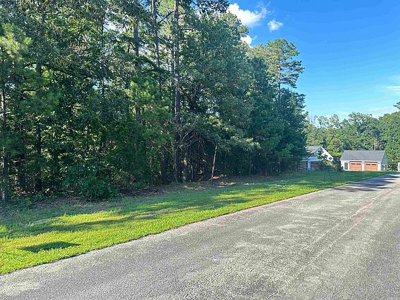 2nd image of 173 Green Creek Trl