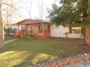 1941 S 22nd St, Terre Haute, IN 47802