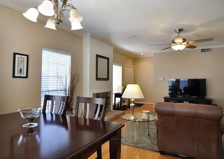 4405 Bowser Ave #205 — Photo 10