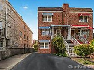 2937 Laconia Avenue, Bronx, NY 10469