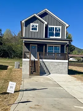 3 bed, 2.5 bath, 1200 sqft, $1,850 — Photo 4