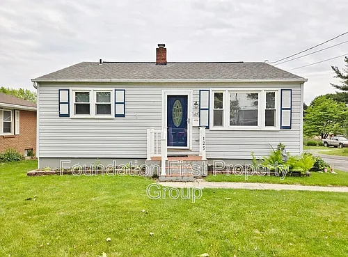 125 Grant Dr Photo 1