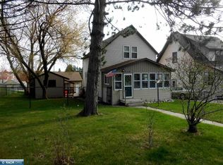 310 Minnesota Ave W, Gilbert, MN 55741