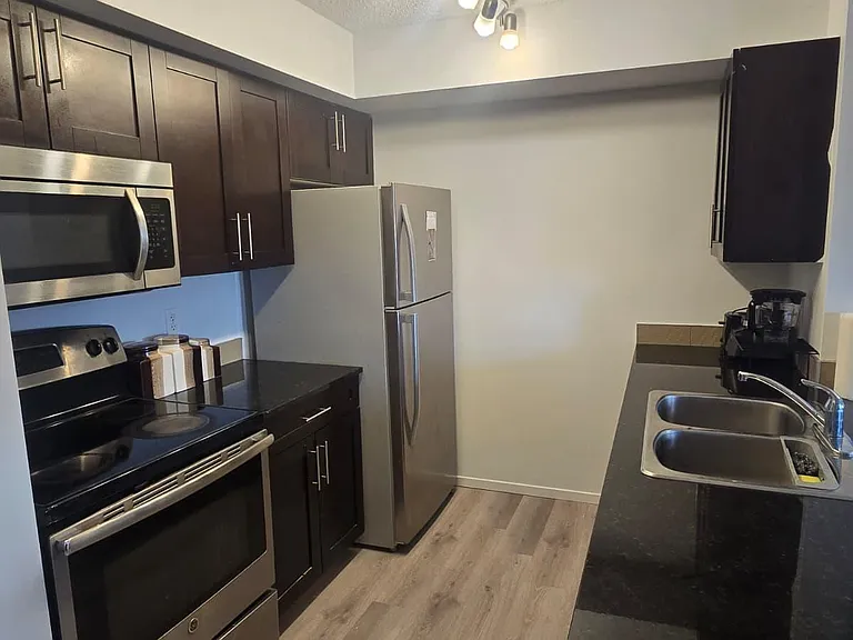 1510 Watt Dr SW — Photo 10