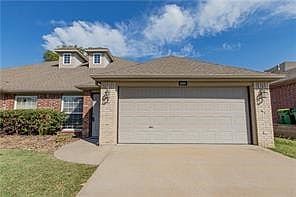 1st image of 293 Copper Oaks Dr