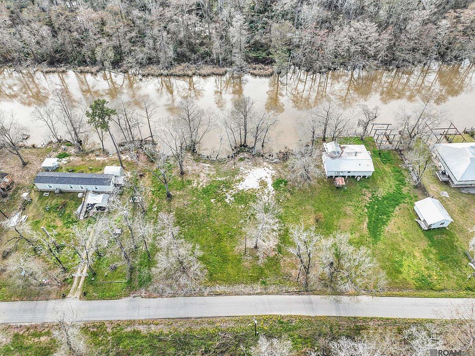 1st image of 47838 Amite River Rd