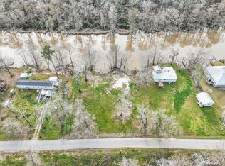 47838 Amite River Rd, Saint Amant, LA 70774