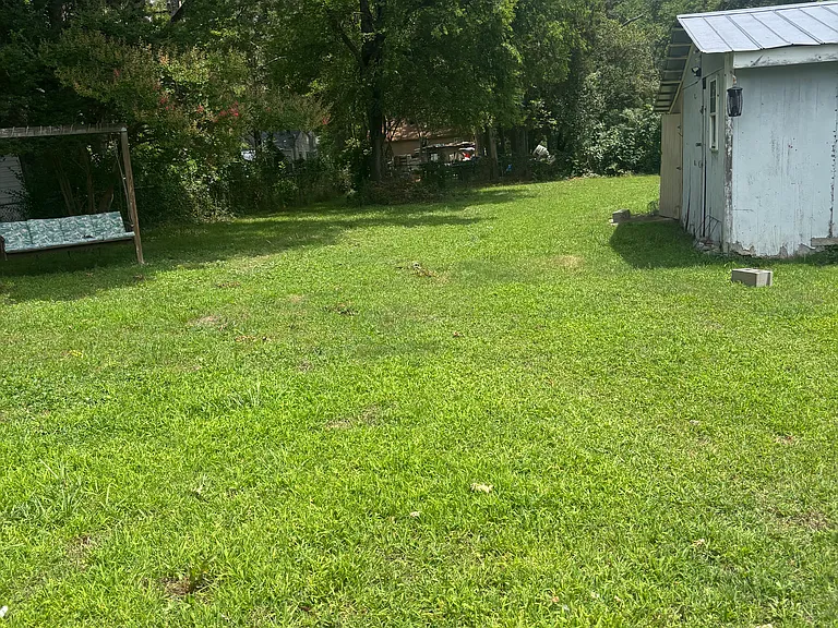 639 Arch Dr — Photo 3