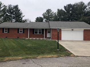 105 Circle Dr, Monrovia, IN