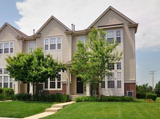 1149 Kilbery Ln, North Aurora, IL 60542