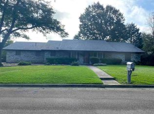 200 James St, New Boston, TX 75570