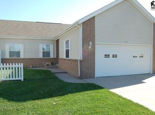 817 Clubhouse Dr, McPherson, KS 67460