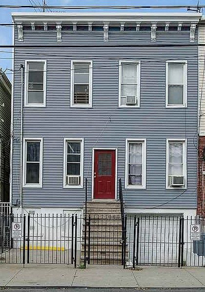 1st image of 235 Webster Ave